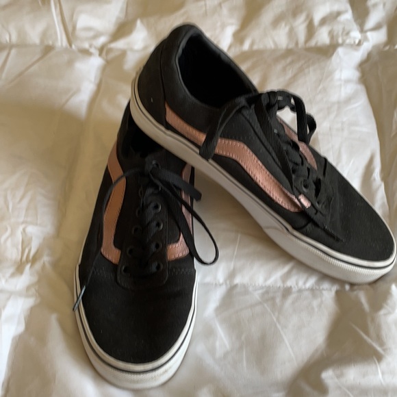 Vans Sneakers - Picture 2 of 3